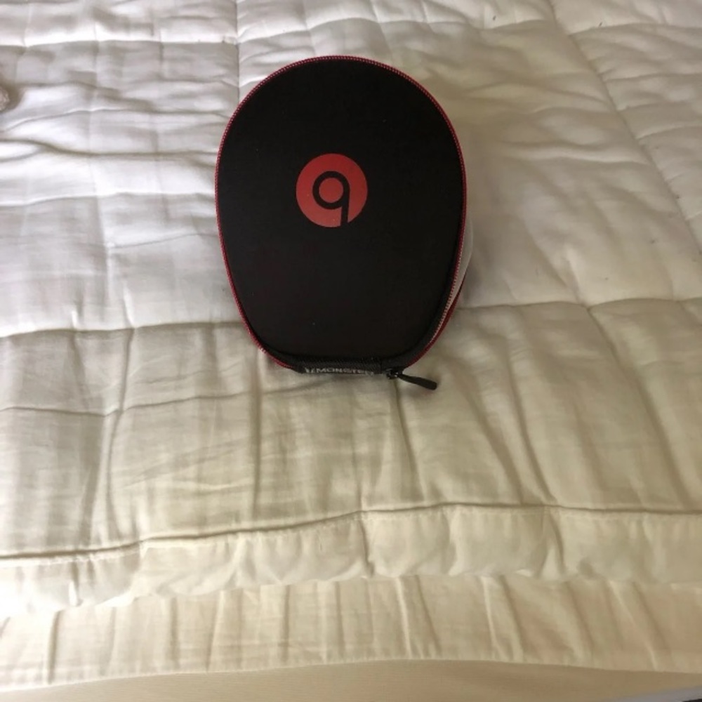 Dr Dre beats case